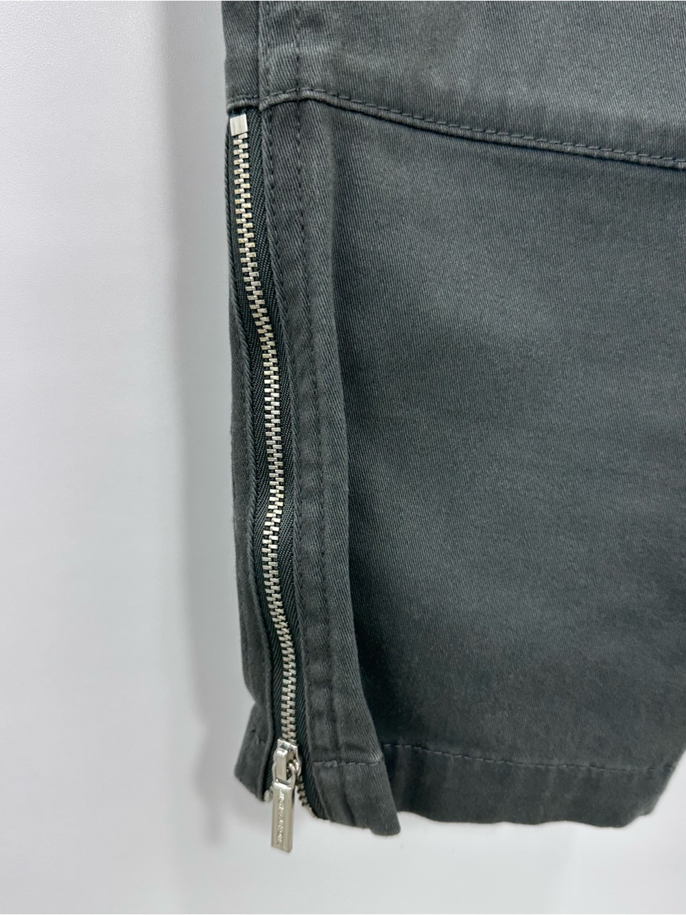 Michael Kors Womens Gray Moto Design Pants Size 6 Ankle Zippers Stretch Cotton - Picture 3 of 9
